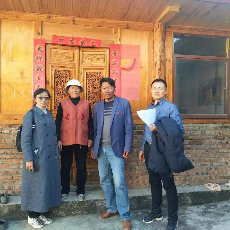 1576043228640312.jpg 入户走访挂联户.jpg