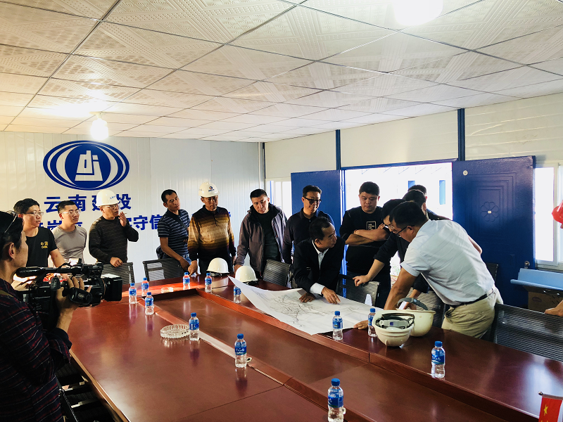 1576661858108440.png 领导巡视1.png