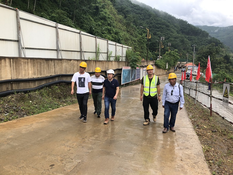 1592990129397357.jpg 检查6#承台.jpg