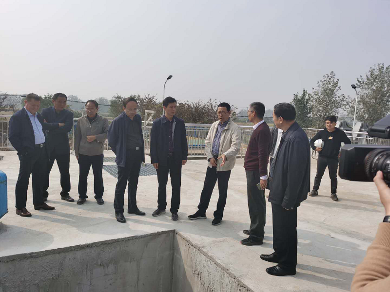 1603424127551569.png 考察施工现场.png