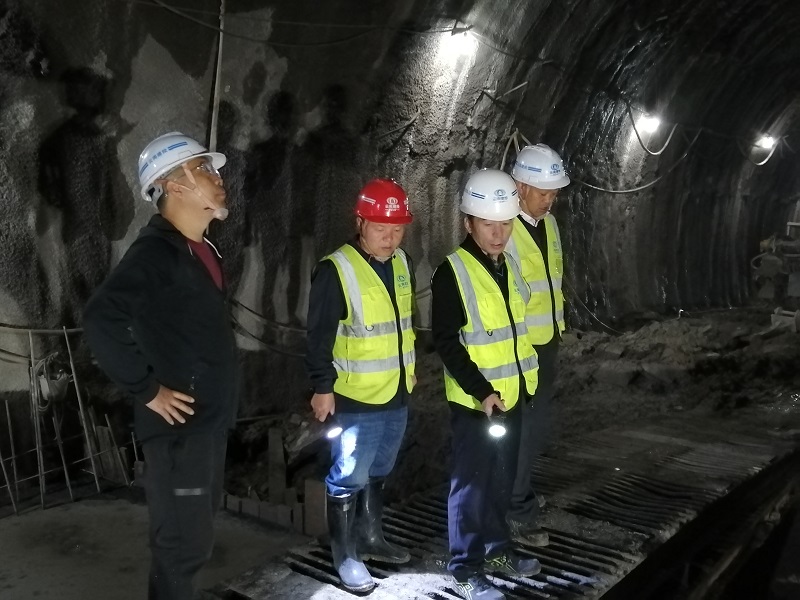 1603426938951581.jpg 夏总1.jpg