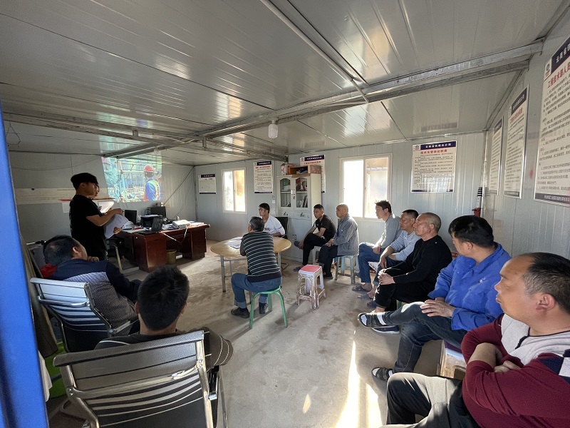 1614216140298849.jpg 石头坡山隧道出口.jpg