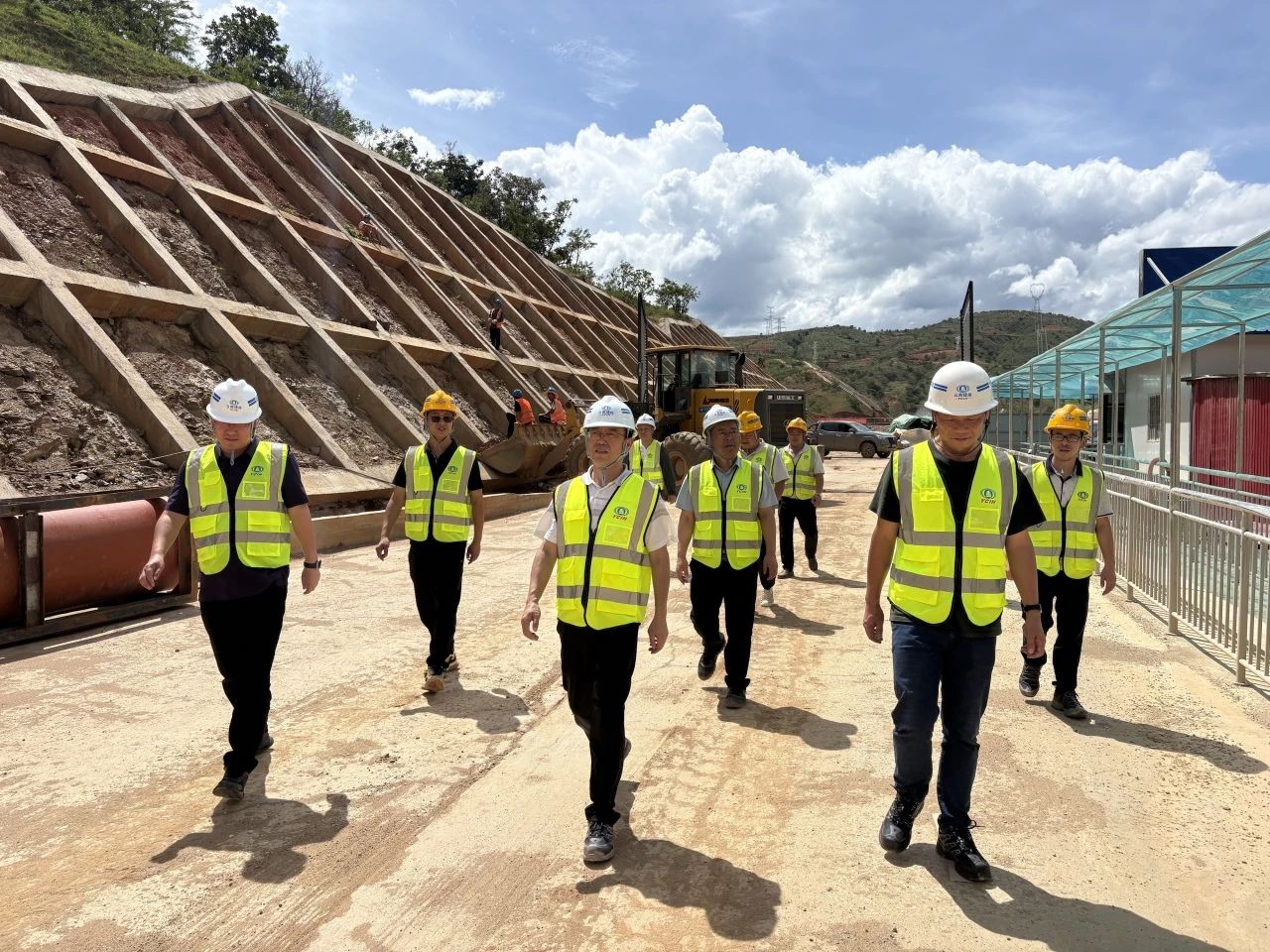 1754388850930412.jpg 3.jpg